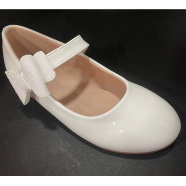 Ballerine blanche femme mariage sale